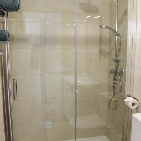 Lisbon Haven, With Air Con And Relaxing Atmosphere Appartamento Sacavém